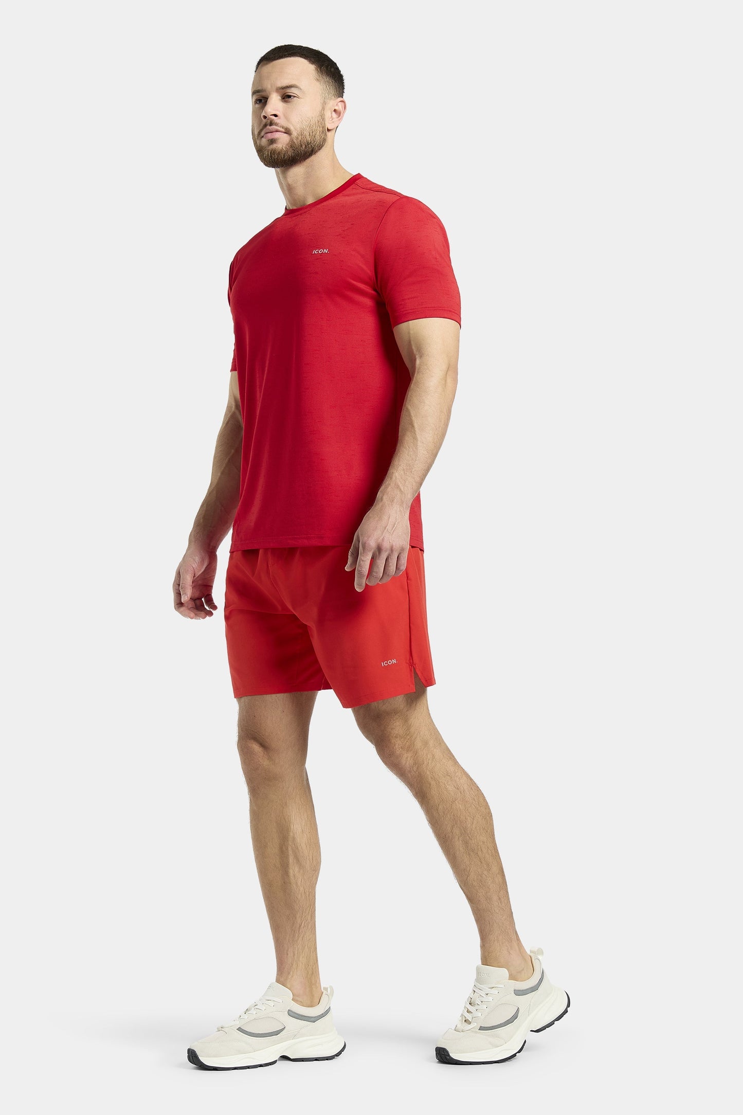GLI SHORTS ACTIVE DA 7"